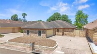 Building Photo - 814 Rio Grande Dr
