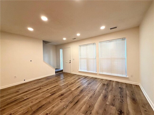 Building Photo - 4416 Chowning Way