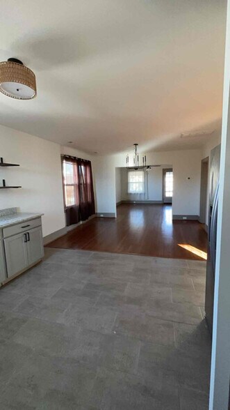Building Photo - 2802 Edgewood Ave