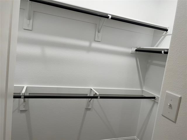 Building Photo - 1013 AMENDUN Ln