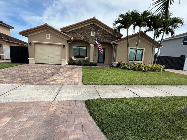 Building Photo - 13232 SW 274th Terrace