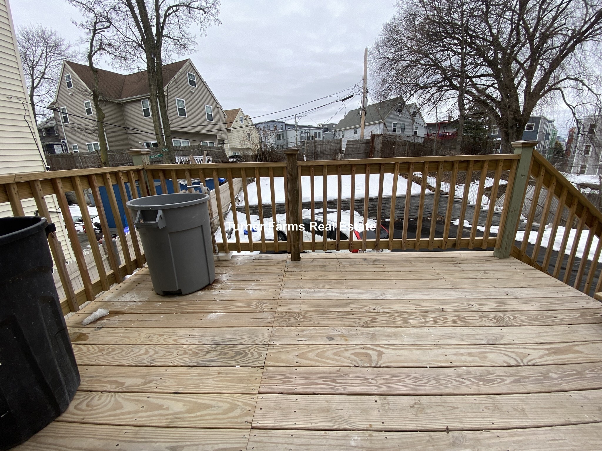 Building Photo - 35 Humphreys St