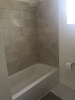 Building Photo - 4555 W Wellington Ave