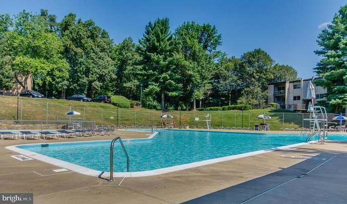 Pool - 5113 Crossfield Ct