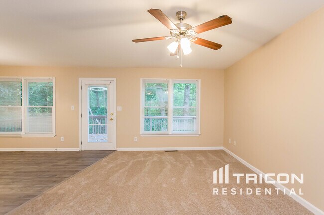 Building Photo - 4311 Hillview Drive Acworth GA