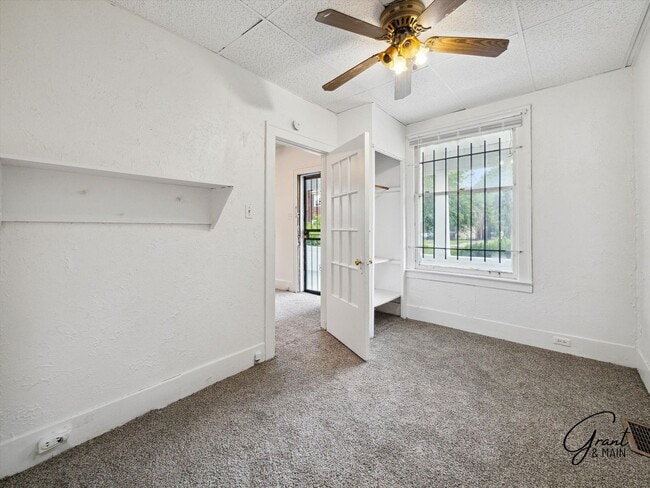 Building Photo - 14702 Winthrop St