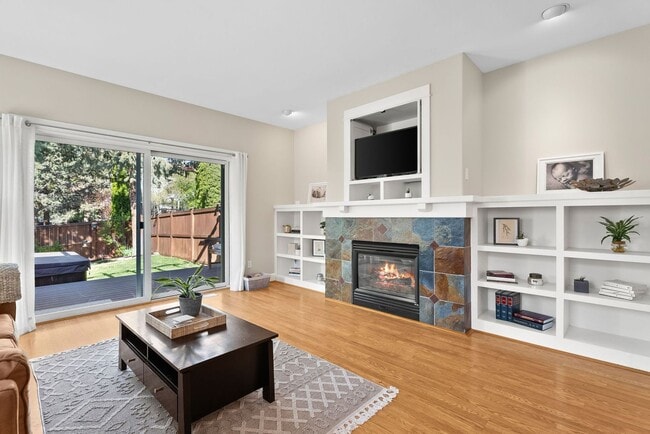 Building Photo - **Spacious 4-Bedroom Craftsman Home on Awb...