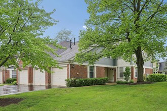 Building Photo - 1242 S Wellington Ct