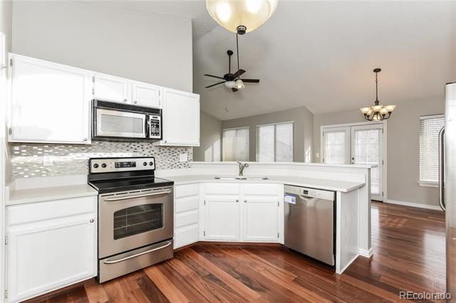 Building Photo - 8834 Cloverleaf Cir