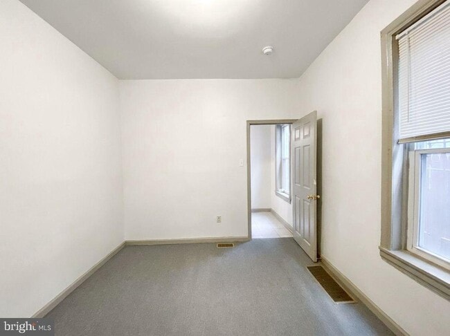 Building Photo - 2037 N Carlisle St