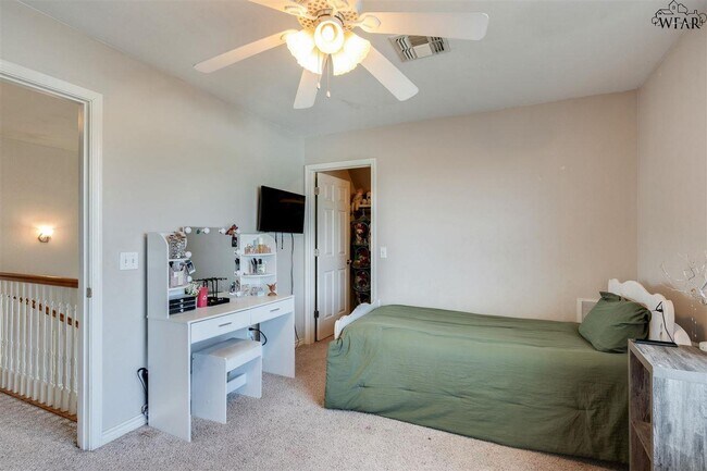 Building Photo - 9 Prairie Lace Ct
