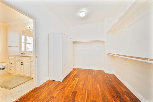Building Photo - 13673 Smokestone St