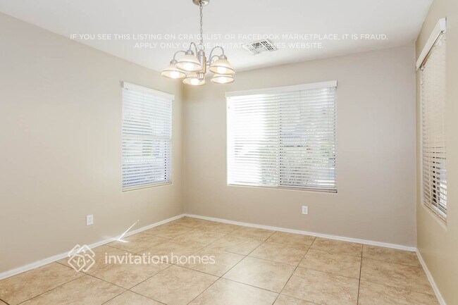 Building Photo - 1932 W Nancy Ln