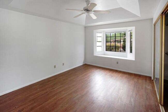 Building Photo - Pending/ Rented - Stylish & Bright 3-Bed Oasis with Desert Backyard – Sunset Point II Luxury Living