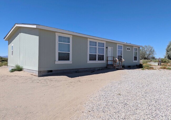 Building Photo - 6855 Equinox Ln