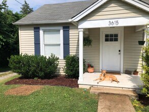 Building Photo - South Knox 3BR/2BA - TWO kitchens; great for roommates or MIL suite