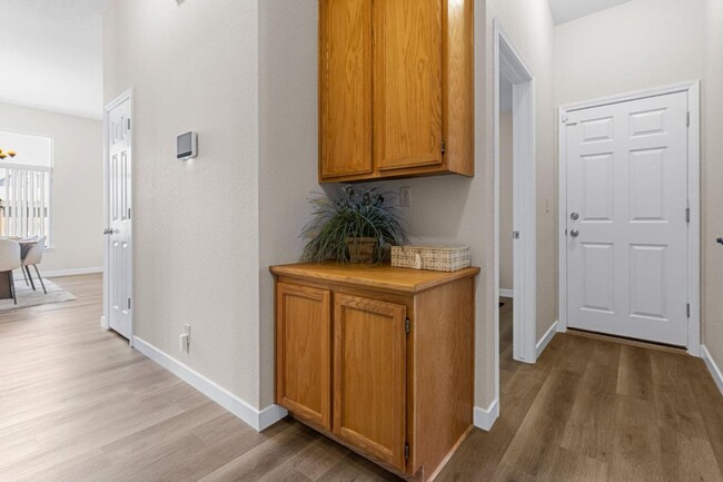 Building Photo - Coming in July!!! 3 Bedroom 2 bath!