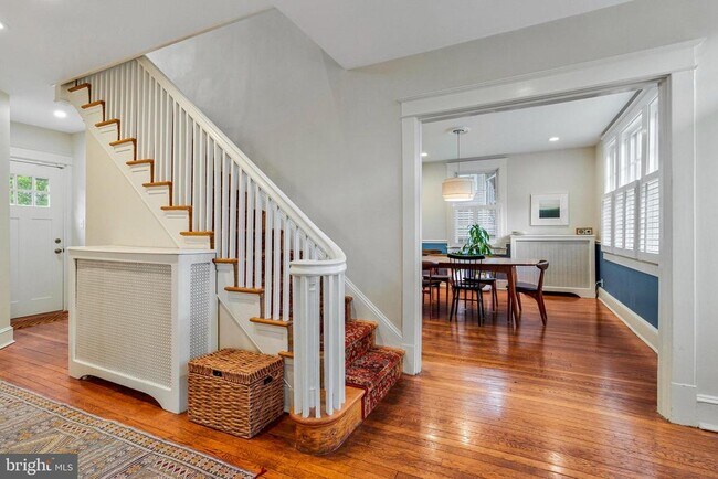 Building Photo - 3921 Harrison St NW