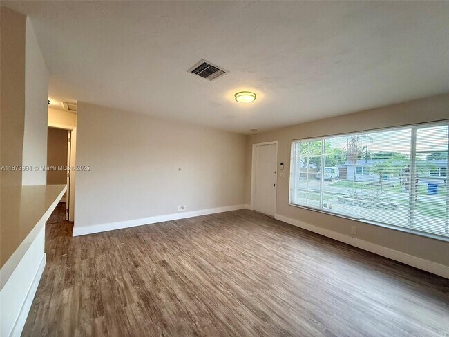 Building Photo - 2730 NE 9th Terrace