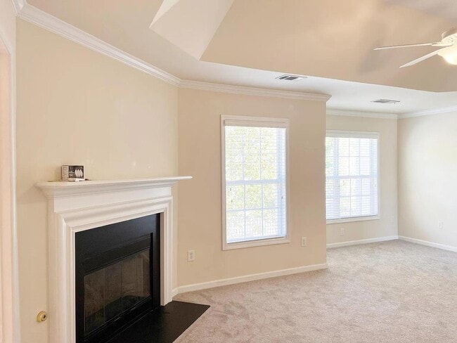 Building Photo - 514 Adeline Ct