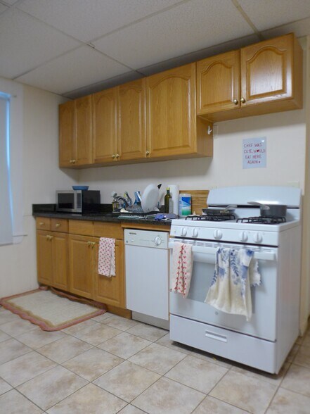 Building Photo - 1 Torpie St