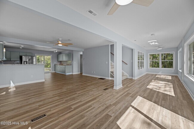 Building Photo - 480 Prichard Ave