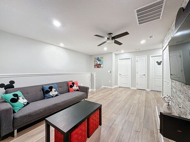 Building Photo - 4626 Terrasonesta Dr