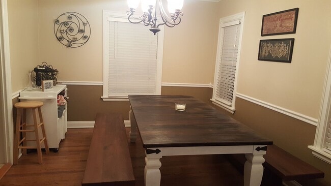 Building Photo - 6004 W Wells St