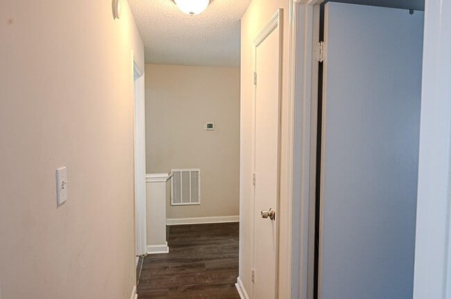 Building Photo - 5393 Kirk Dr