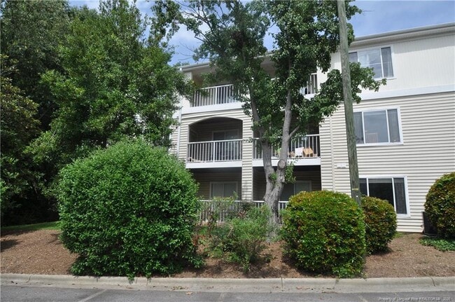 Building Photo - 1500 Graduate Ln