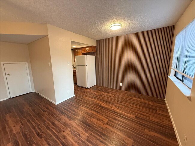 Building Photo - 812 Ramble Ln