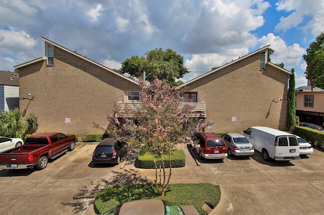 Primary Photo - 1416 Hawthorne St