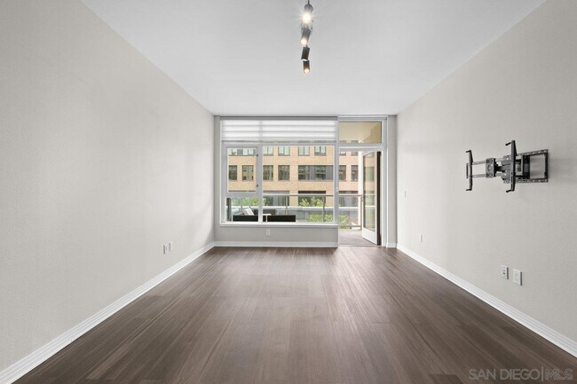 Building Photo - 427 Ninth Ave