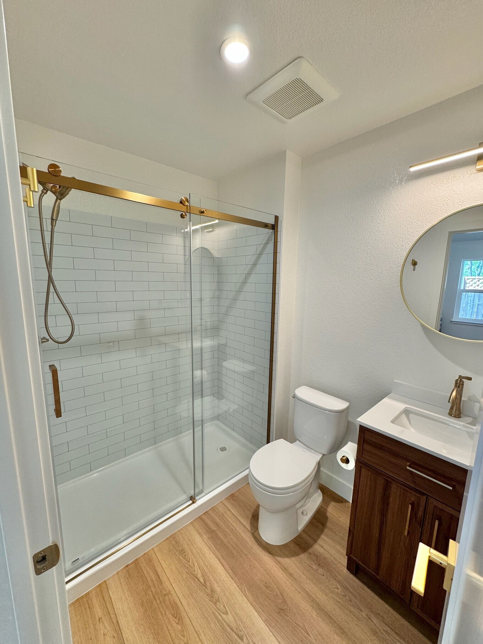 ADU Full Bathroom - 21 Sierra Ave
