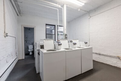 Building Photo - 2408 N Kedzie Blvd