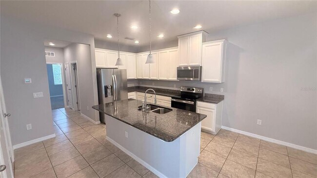 Building Photo - 10567 Heron Hideaway Lp