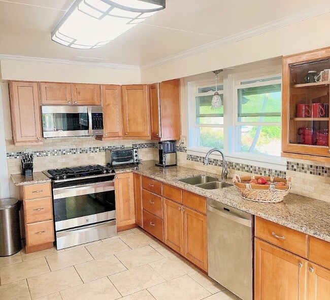 Building Photo - 99-1790-1790 Hoapono Pl