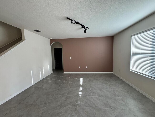 Building Photo - 5849 Arlington River Dr.