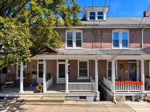 Building Photo - 127 N Liberty St