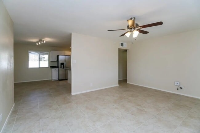 Building Photo - 7421 E Belleview St