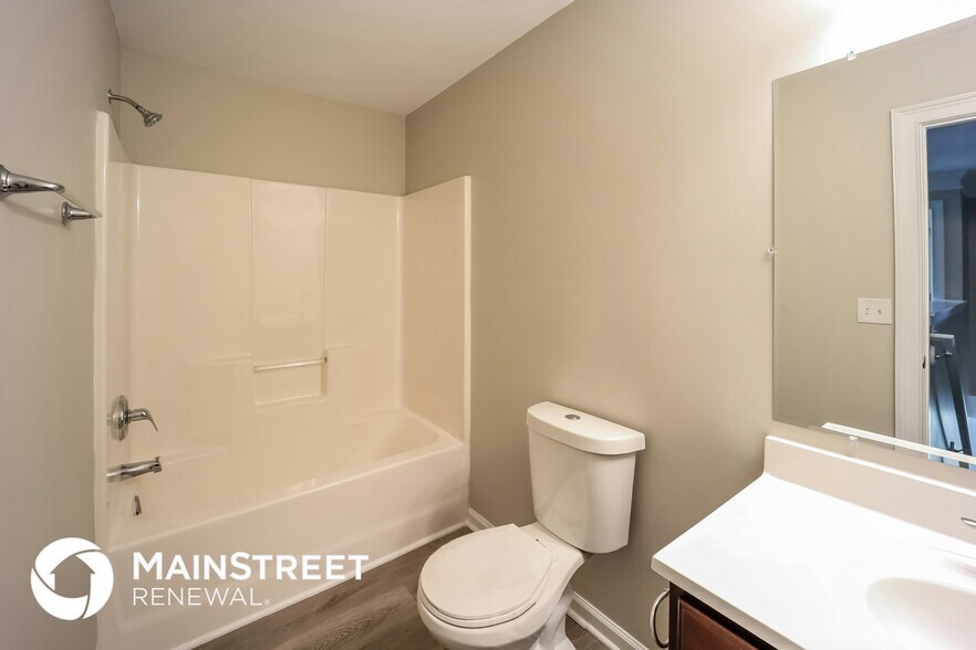 Building Photo - 213 Chert Way