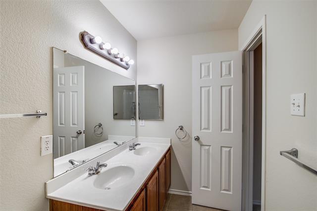 Building Photo - 7644 Indigo Ridge Dr