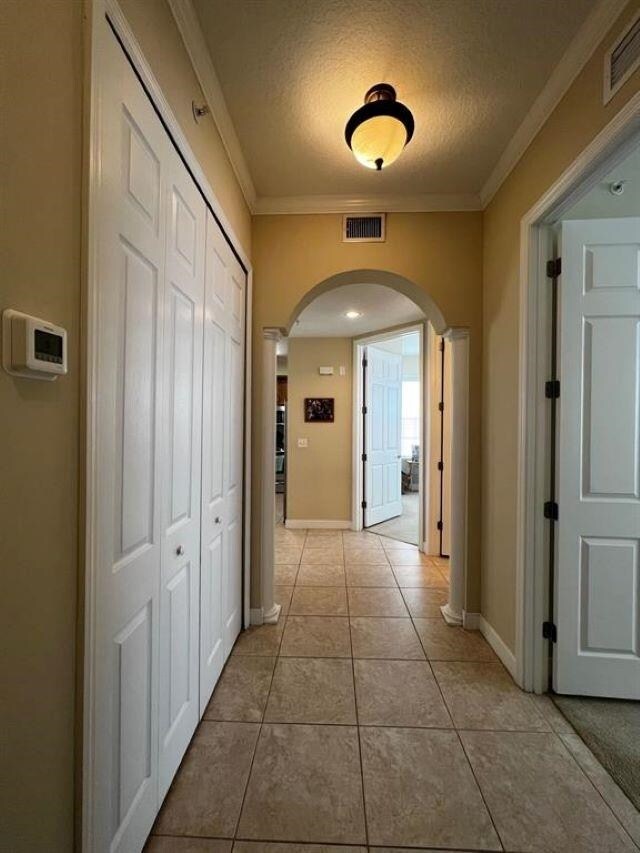 Building Photo - 150 Pantano Cay Blvd