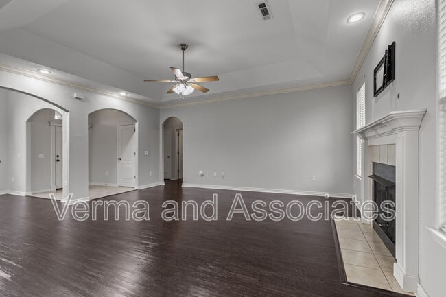Building Photo - 4307 SW Fieldstone Blvd