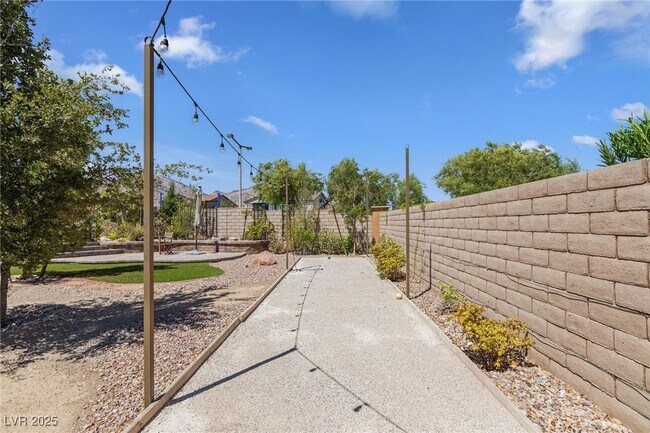 Building Photo - 12162 Dorada Coast Ave