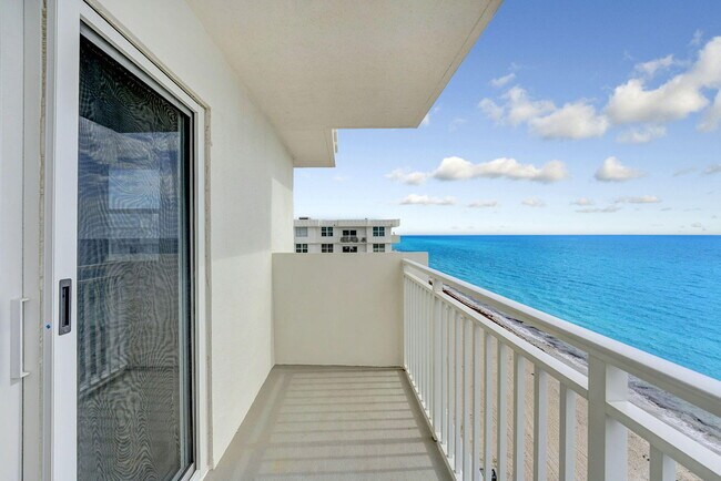 Building Photo - 4511 S Ocean Blvd
