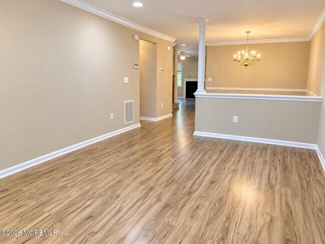 Building Photo - 35 Ironwood Ct