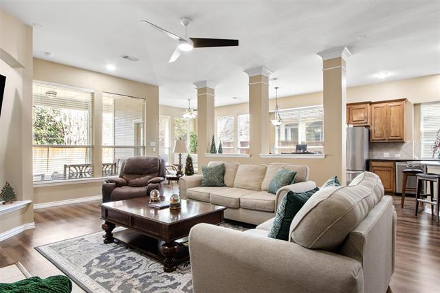 Building Photo - 750 Bradford St