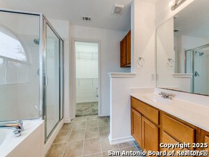 Building Photo - 331 Lucille