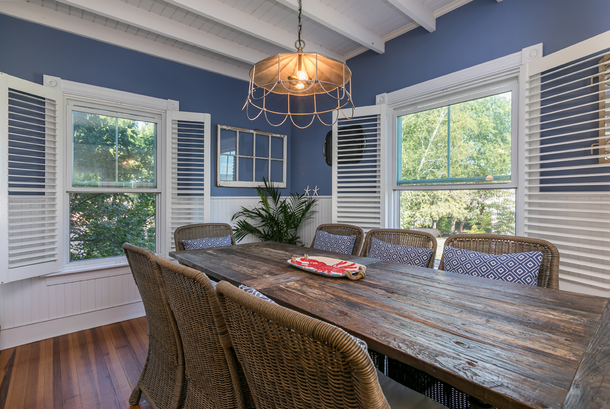 Beautiful reclaimed wood table and 8 chairs from RH - 23 Graffam Rd